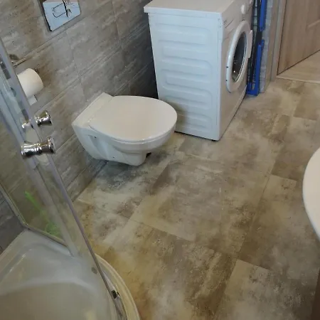 Holiday home New 5 Bedroom For 10 People In *